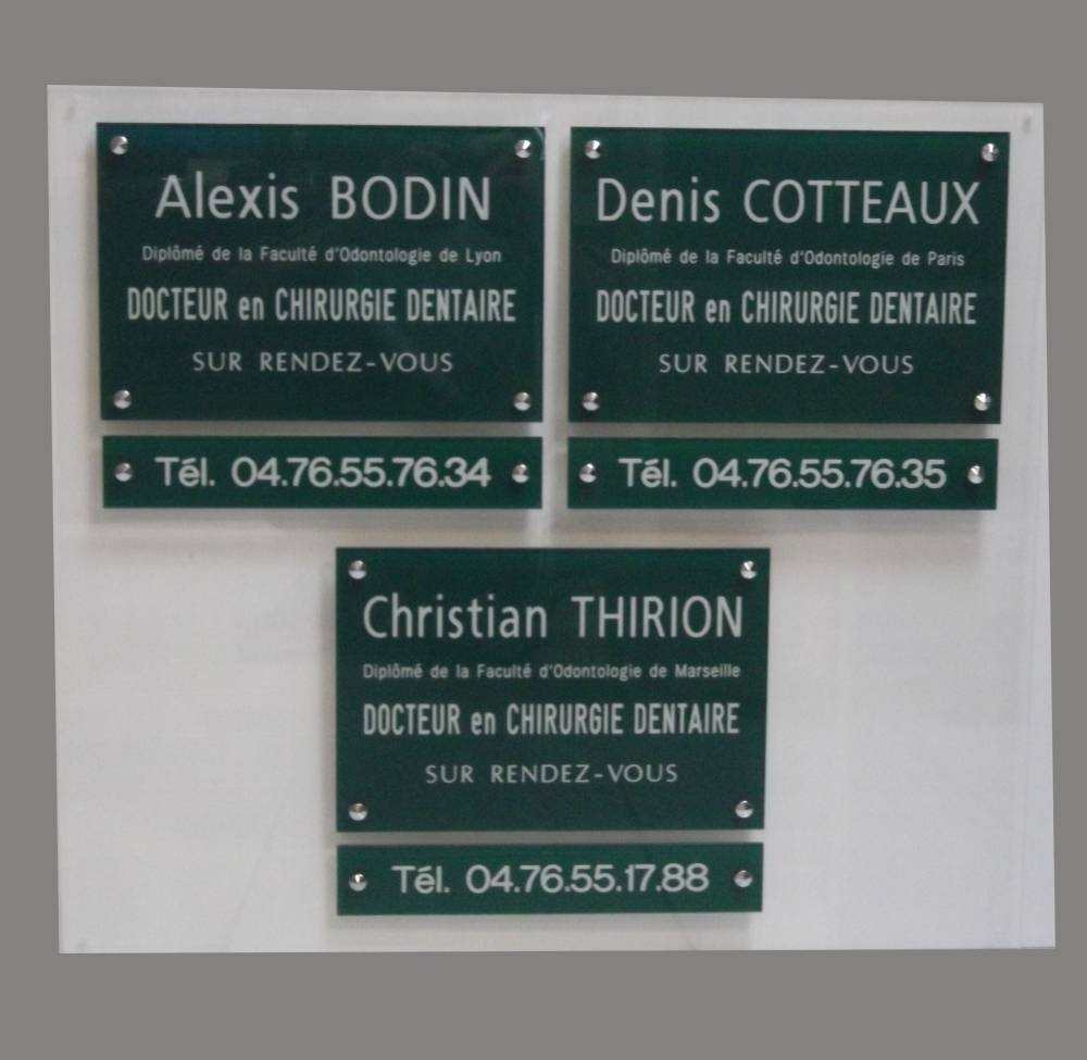 Plaques professionnelles près de Moirans