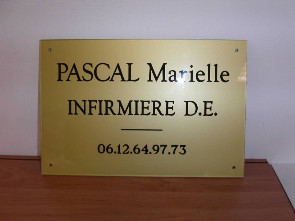 Réalisation plaque infirmière