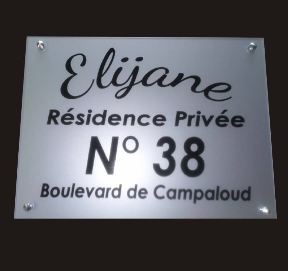 Réalisation plaque Eljane